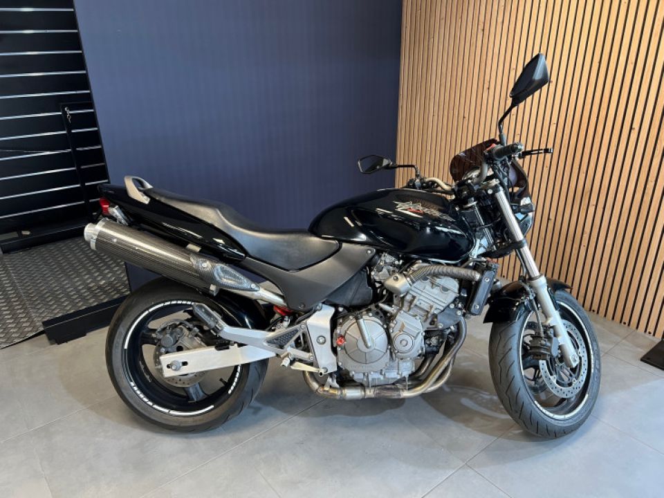 HONDA CB 600 F HORNET 4