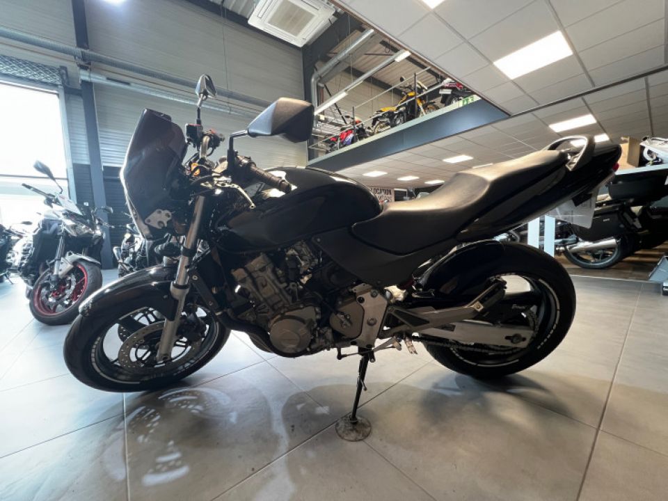 HONDA CB 600 F HORNET 4