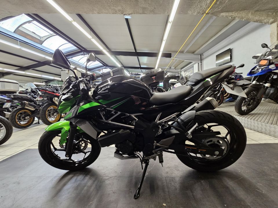 KAWASAKI z 125 4