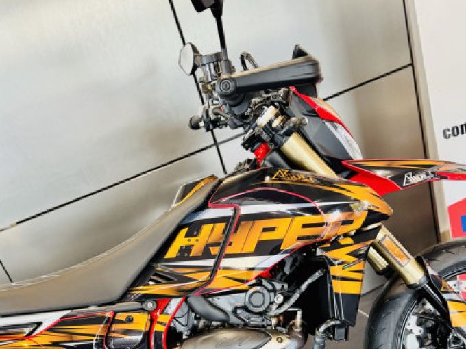 DUCATI HYPERMOTARD 698 4