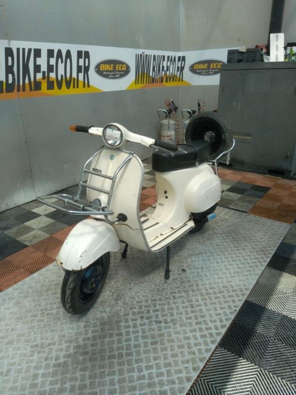 PIAGGIO VESPA 4