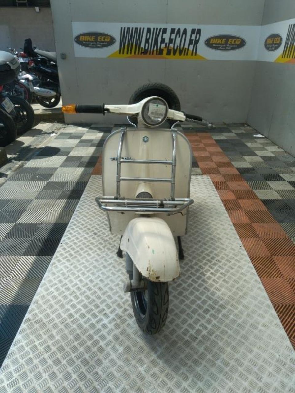 PIAGGIO VESPA 4