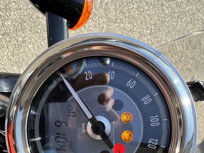 TRIUMPH Bonneville T100 4
