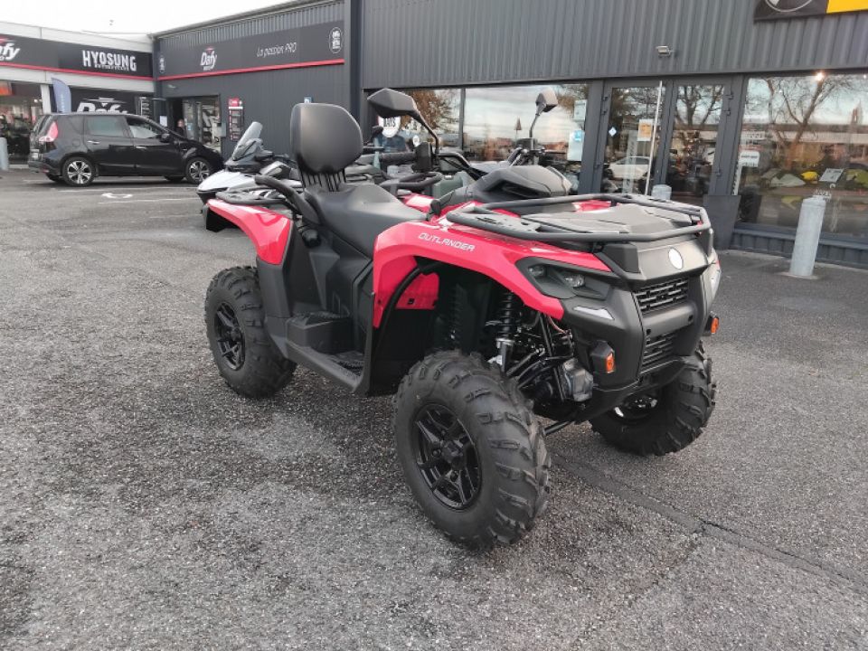 CAN-AM Outlander MAX DPS 700 T 4