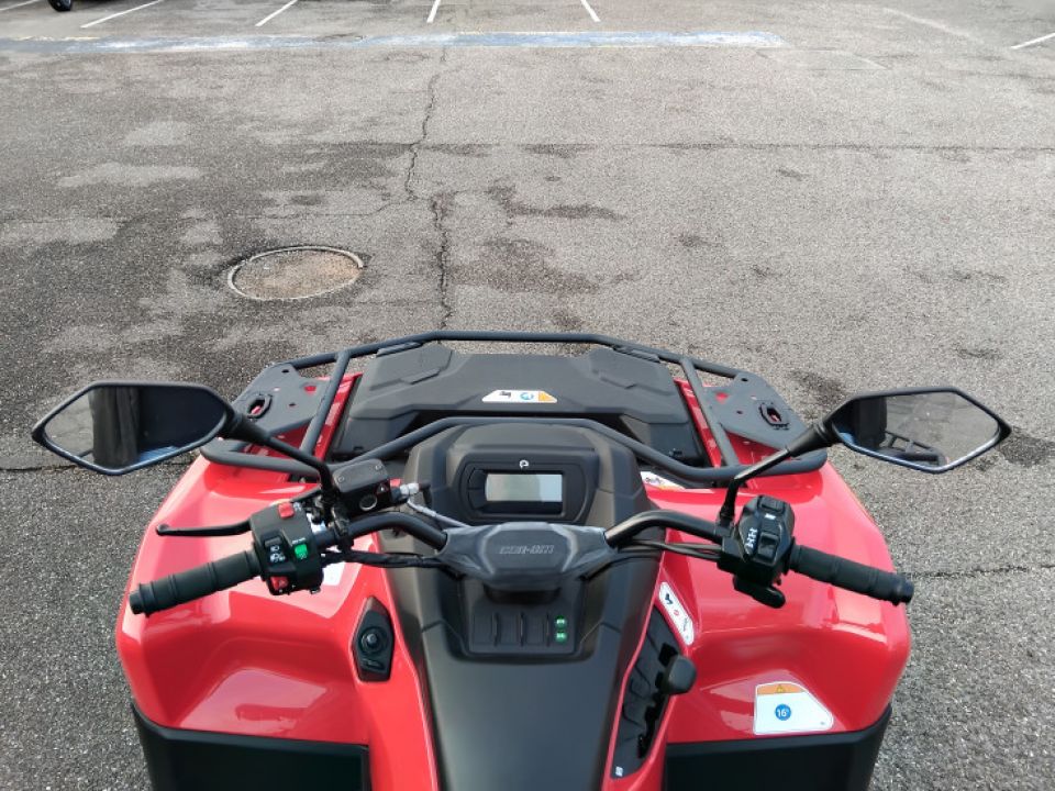 CAN-AM Outlander MAX DPS 700 T 4