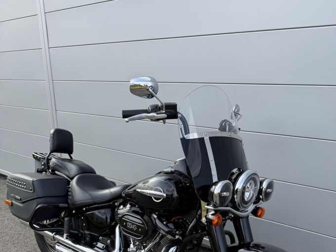 HARLEY-DAVIDSON SOFTAIL HERITAGE 1868 CLASSIC 4
