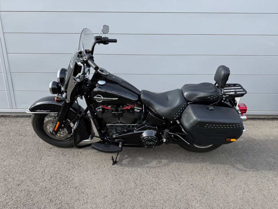HARLEY-DAVIDSON SOFTAIL HERITAGE 1868 CLASSIC 4