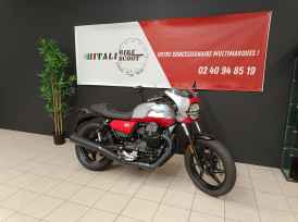 MOTO GUZZI V7 - 2024