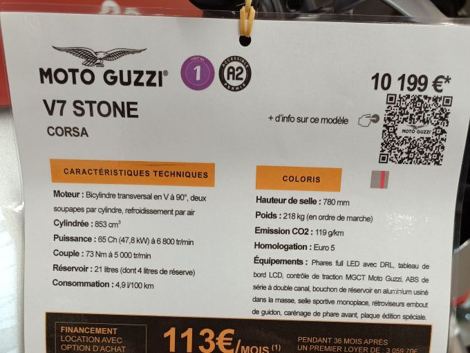 MOTO GUZZI V7 4