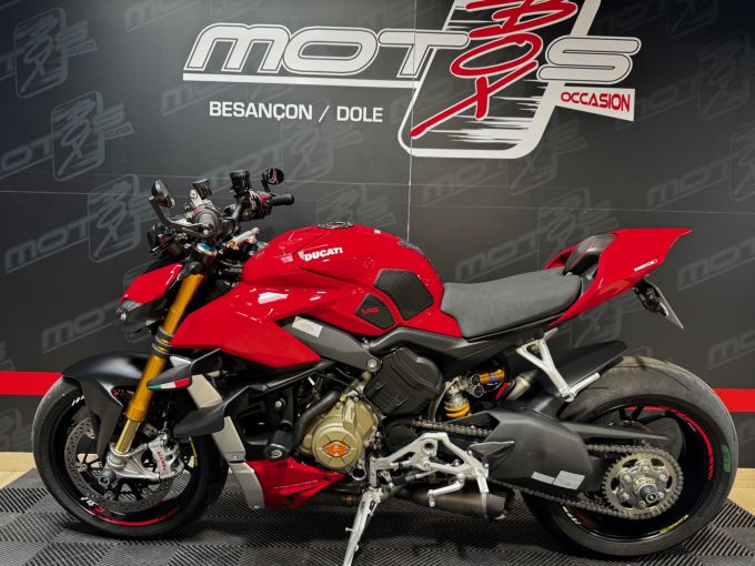 DUCATI STREETFIGHTER V4S 4