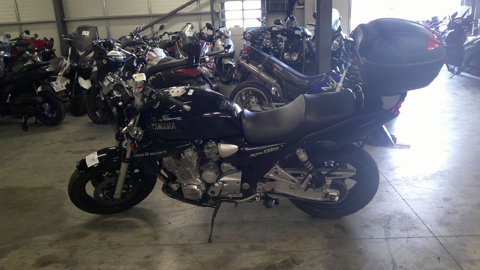 YAMAHA XJR 1300 4