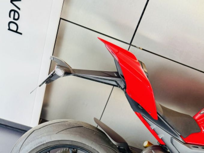 DUCATI PANIGALE 1103 V4 4