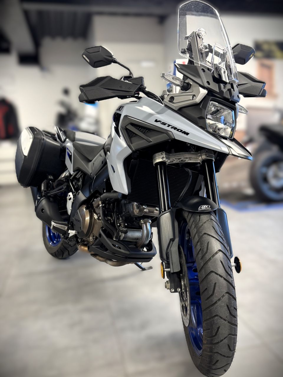 SUZUKI DL V-STROM 1050 4