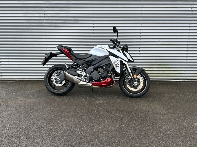 SUZUKI GSX-S 950 A2 4