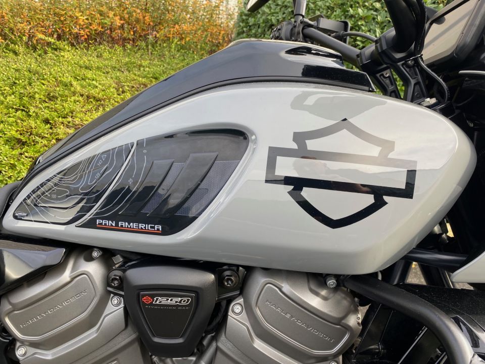 HARLEY-DAVIDSON ADVENTURE PAN AMERICA 1250 4
