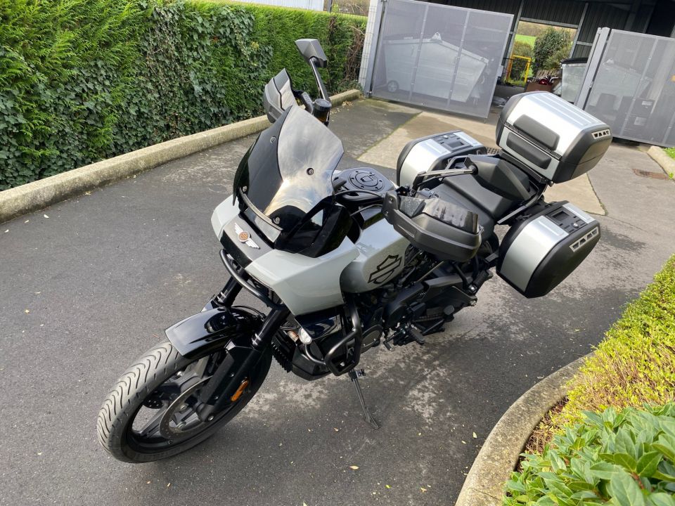 HARLEY-DAVIDSON ADVENTURE PAN AMERICA 1250 4