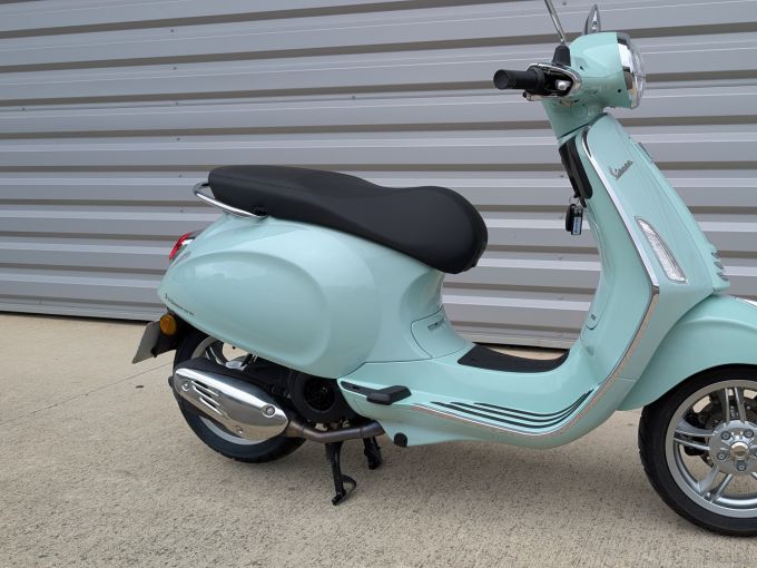 VESPA PRIMAVERA 50 4