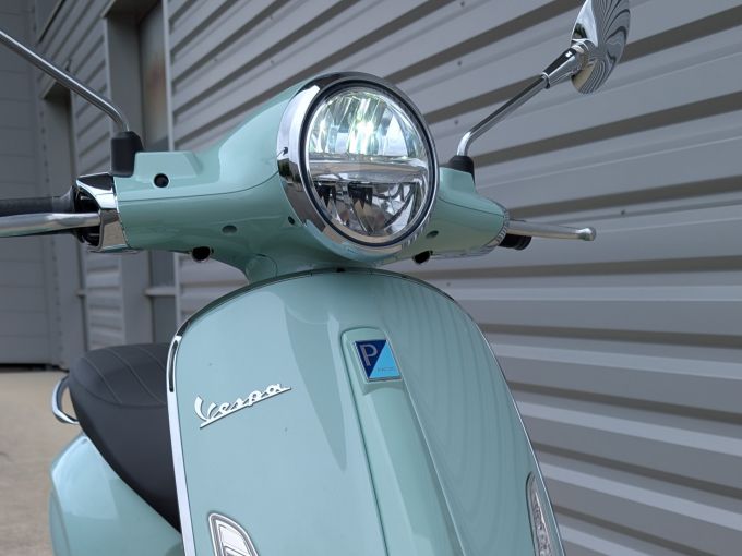 VESPA PRIMAVERA 50 4
