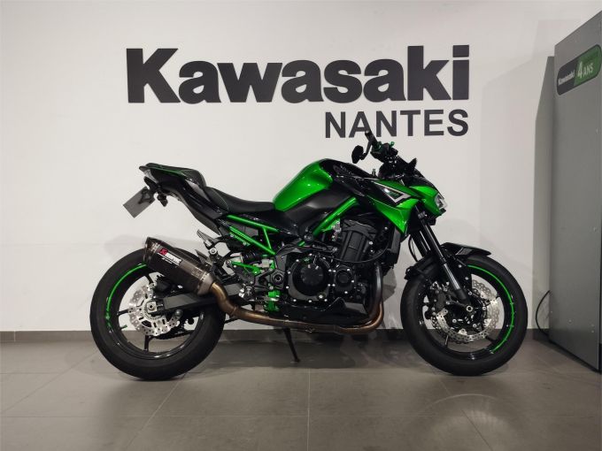 KAWASAKI Z900 A2 4