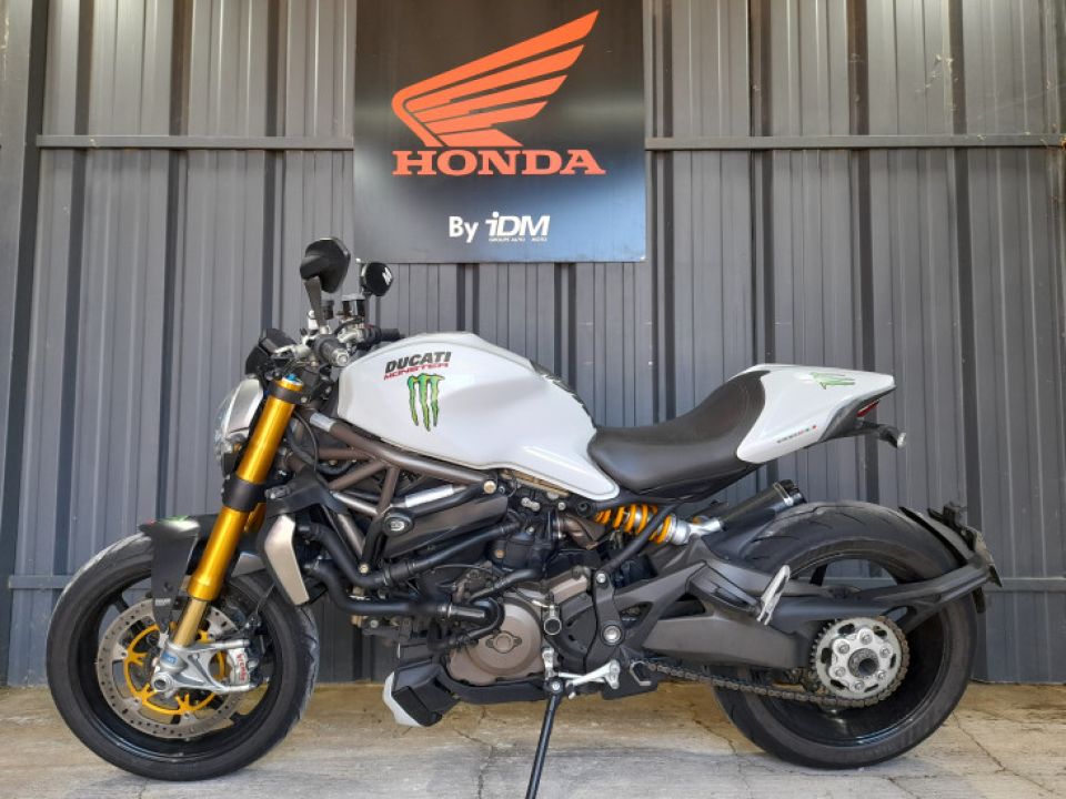 DUCATI MONSTER 1200 ABS 4