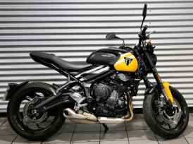 TRIUMPH TRIDENT 660 - 2025