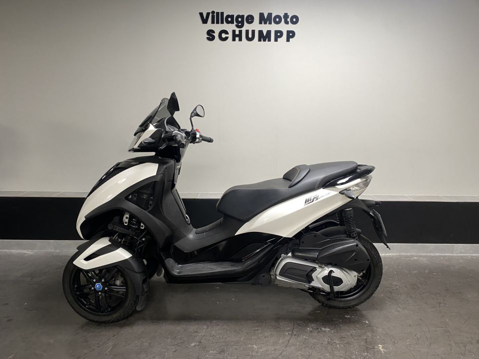 PIAGGIO MP3 300LT YOURBAN 4
