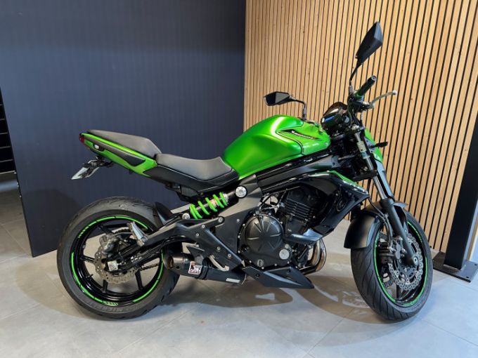 KAWASAKI ER-6 (47.5CV) 4