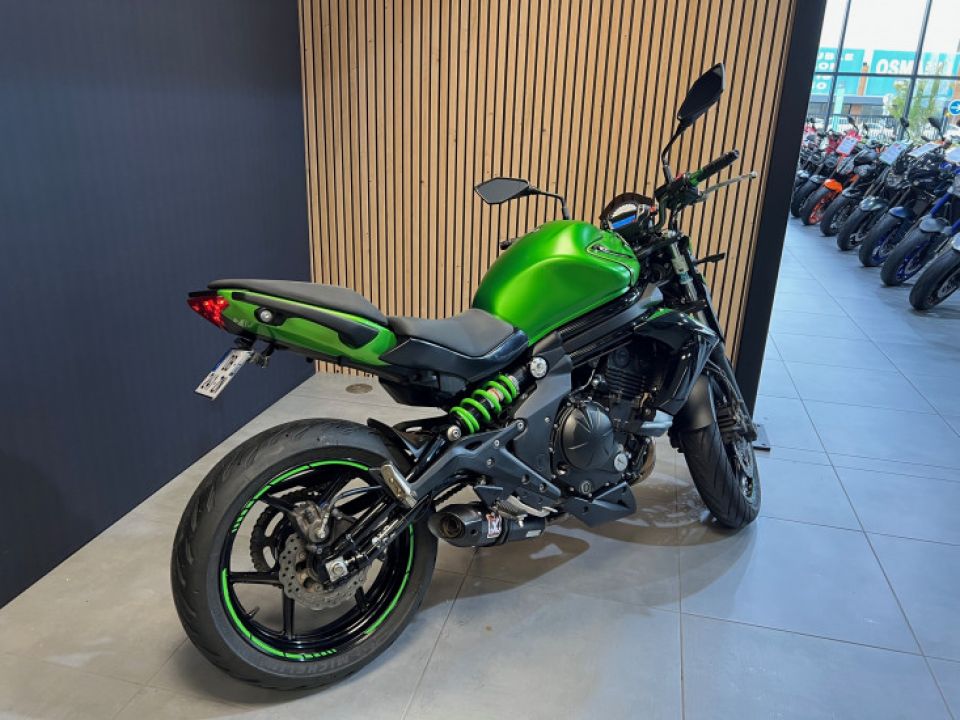 KAWASAKI ER-6 (47.5CV) 4