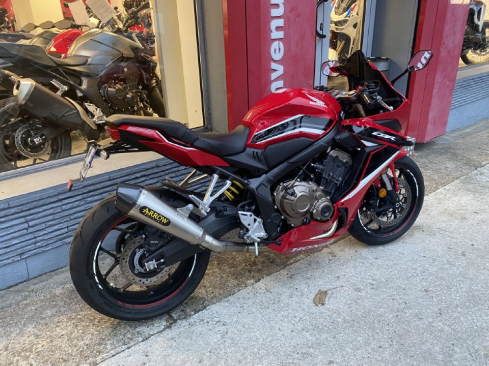 HONDA CBR650R 4