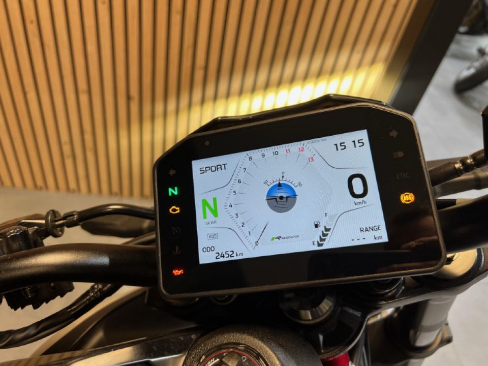 KAWASAKI Kawazaki Z900 4