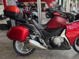 HONDA VFR1200F - 2010