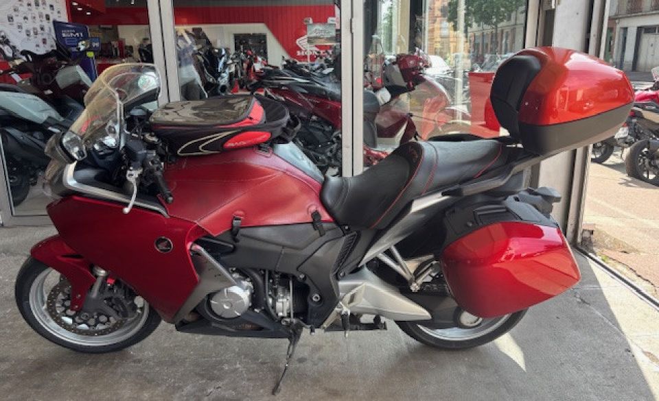 HONDA VFR1200F 4