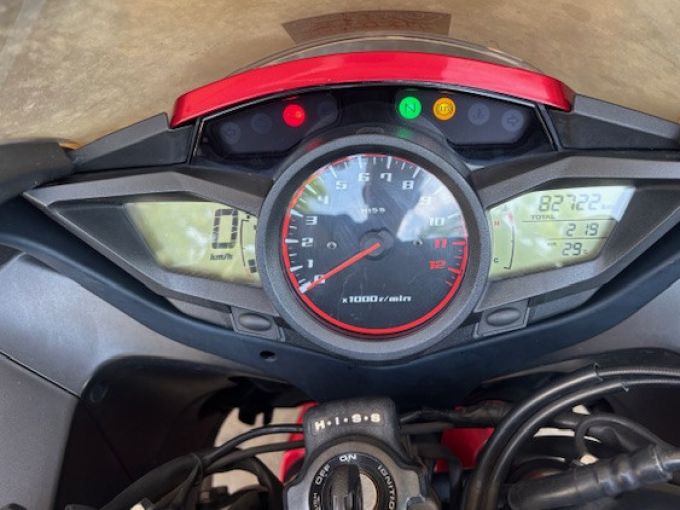 HONDA VFR1200F 4