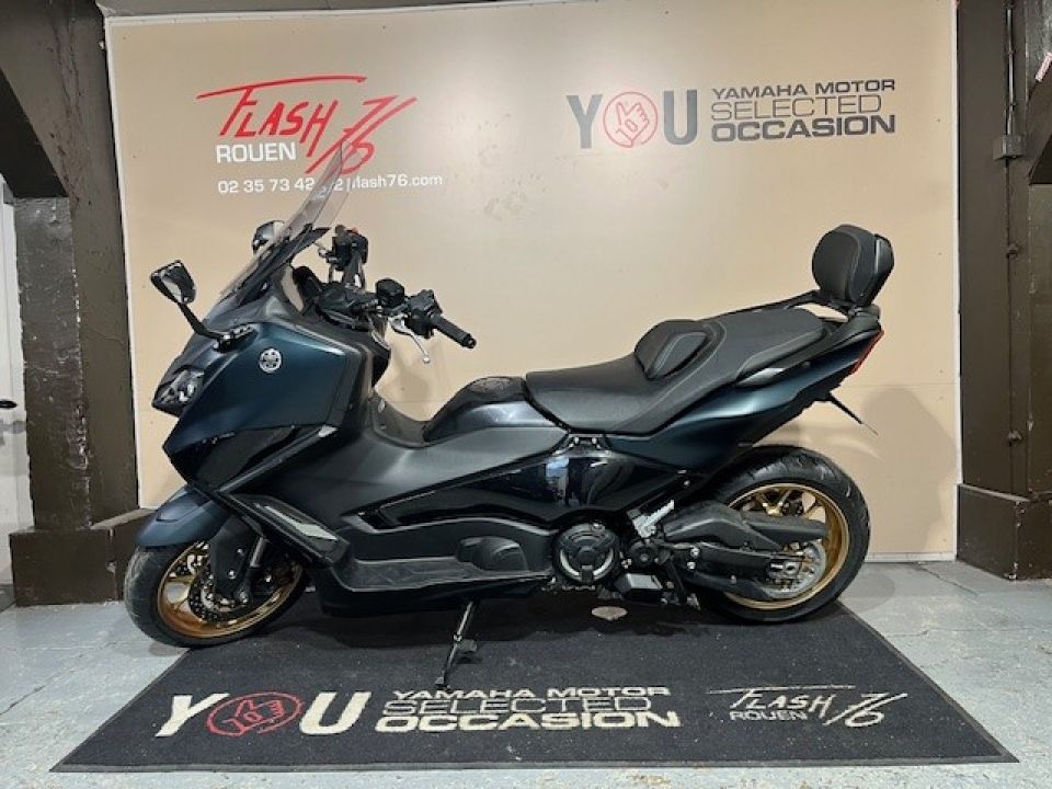 YAMAHA XP T-MAX 560 TECH MAX 4