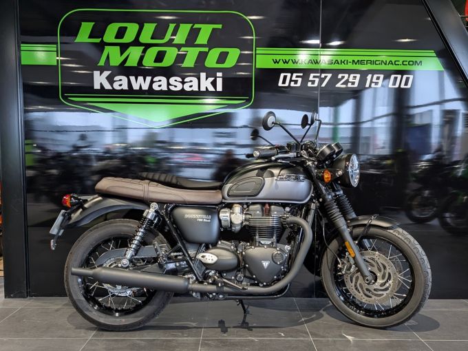 TRIUMPH BONNEVILLE T120 4