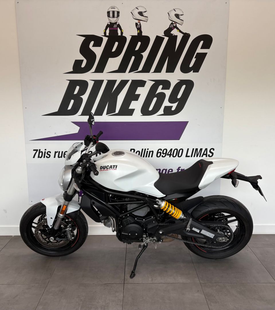 DUCATI MONSTER 797 4