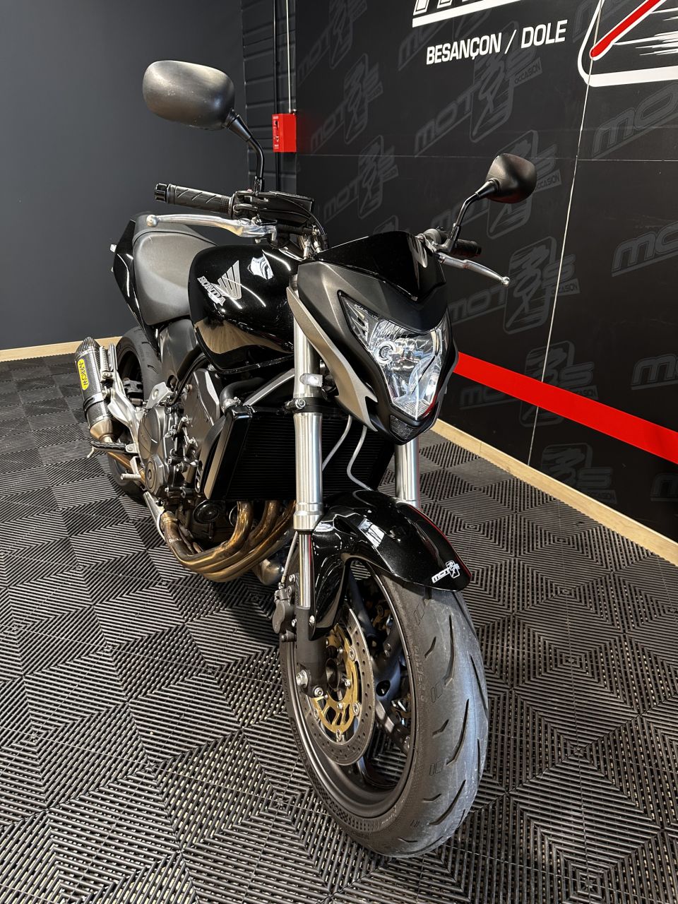 HONDA CB 600 F HORNET 4