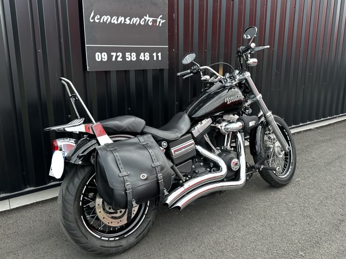 HARLEY-DAVIDSON DYNA STREET BOB 1584 4