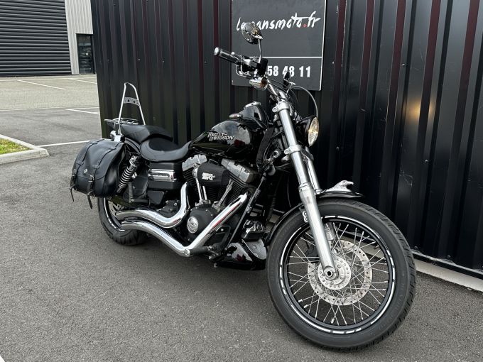 HARLEY-DAVIDSON DYNA STREET BOB 1584 4