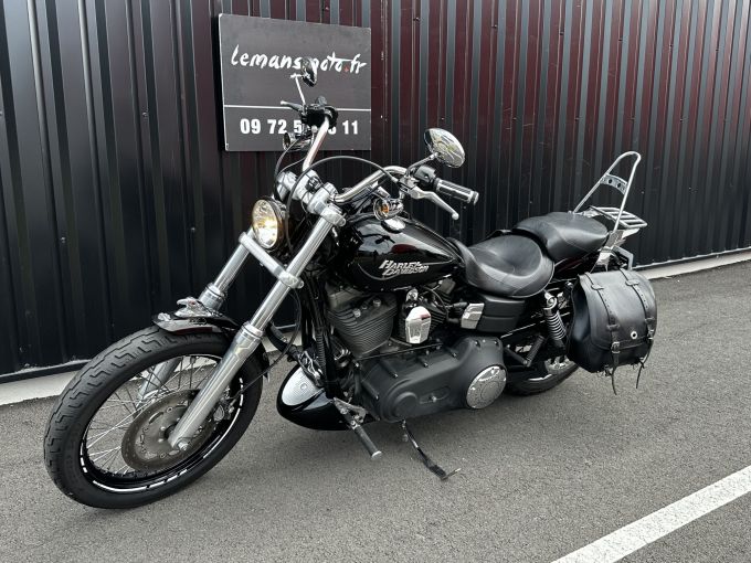HARLEY-DAVIDSON DYNA STREET BOB 1584 4