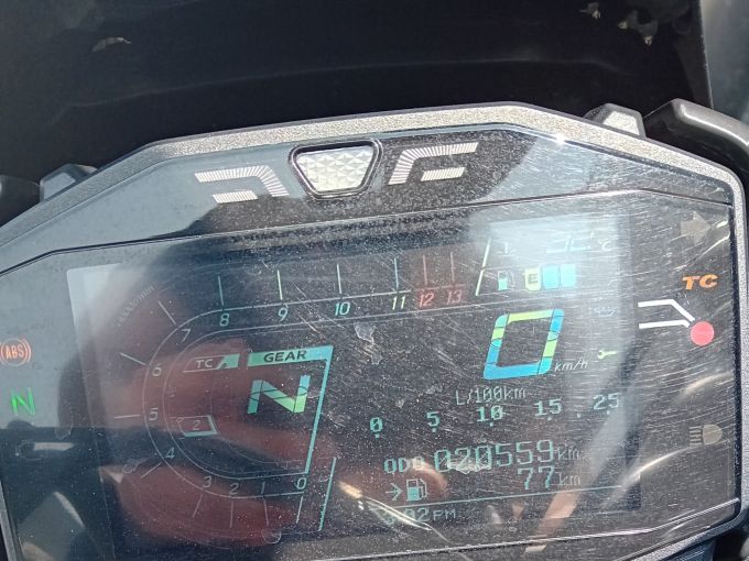SUZUKI KATANA 1000 4