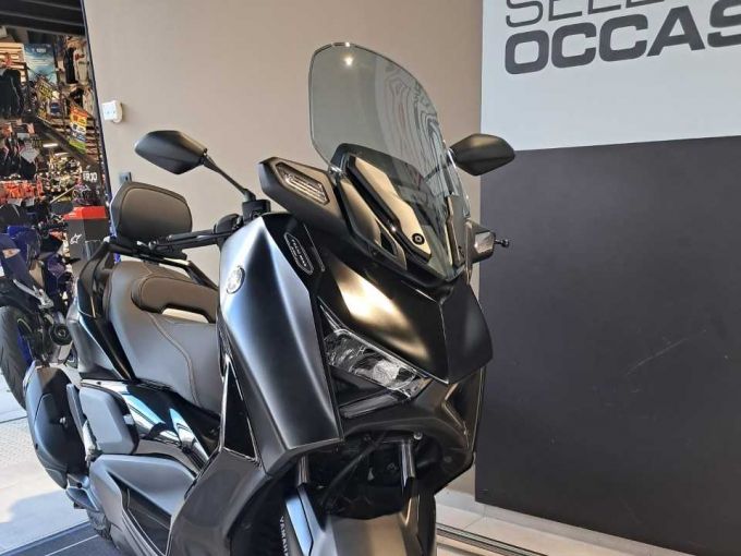 YAMAHA XMAX 125 TECH MAX 4