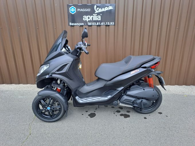 PIAGGIO MP3 300 HPE SPORT ABS ASR 4