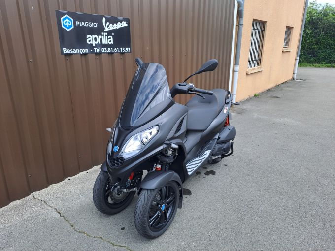 PIAGGIO MP3 300 HPE SPORT ABS ASR 4