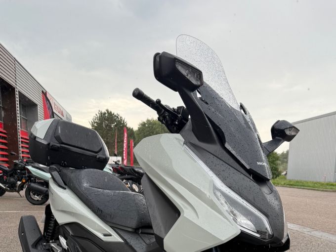 HONDA NSS FORZA 125 4