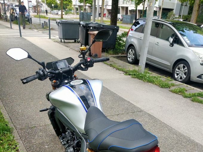 YAMAHA MT-09 SP 4
