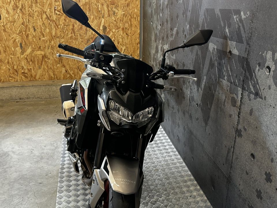 KAWASAKI Z 900 4