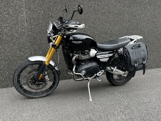 TRIUMPH SCRAMBLER 1200 XE 4