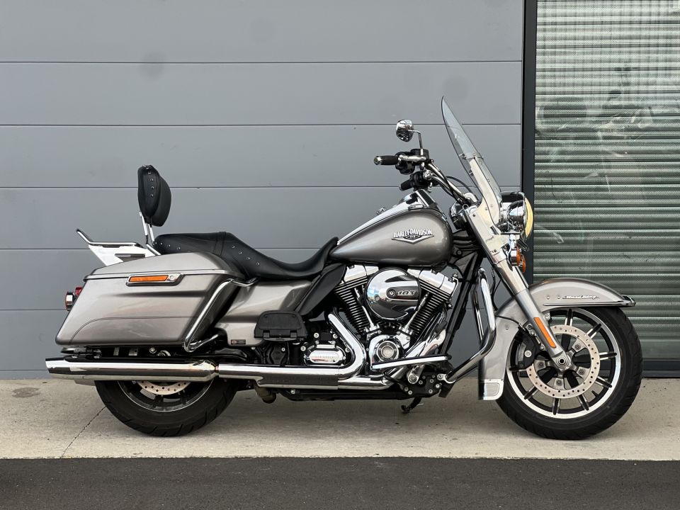 HARLEY-DAVIDSON TOURING ROAD KING 1690 4