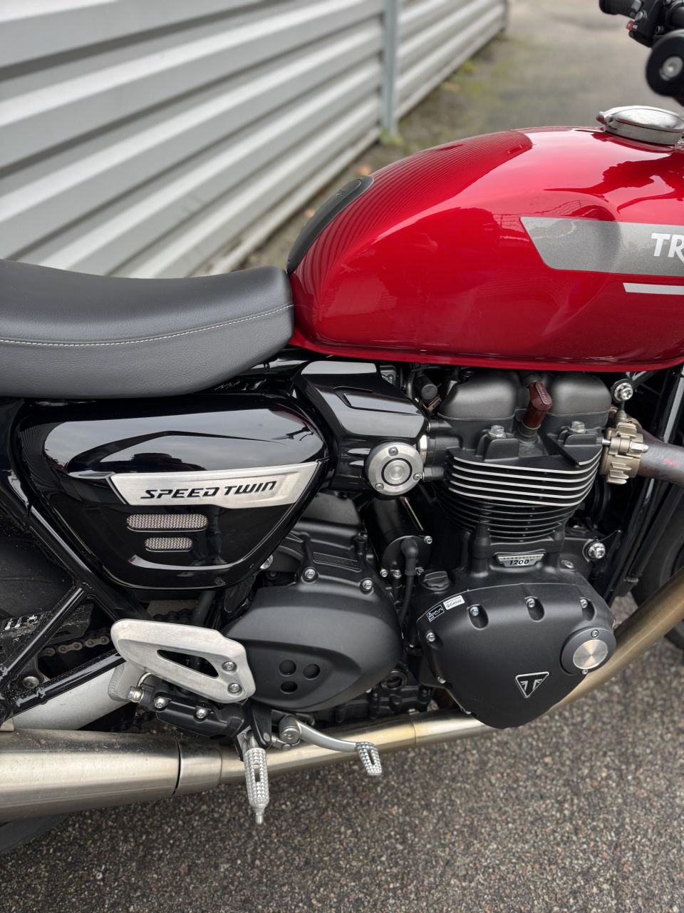 TRIUMPH SPEED TWIN 1200 4